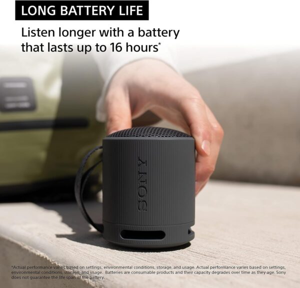 Sony SRS-XB100 Altavoz de viaje inalámbrico Bluetooth portátil, ligero, supercompacto - Image 5